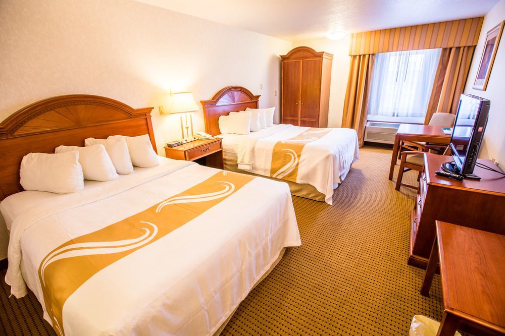Quality Inn & Suites University Ларамі Екстер'єр фото